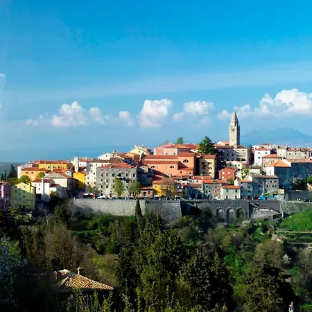 Queen Of * Labin (Istria)